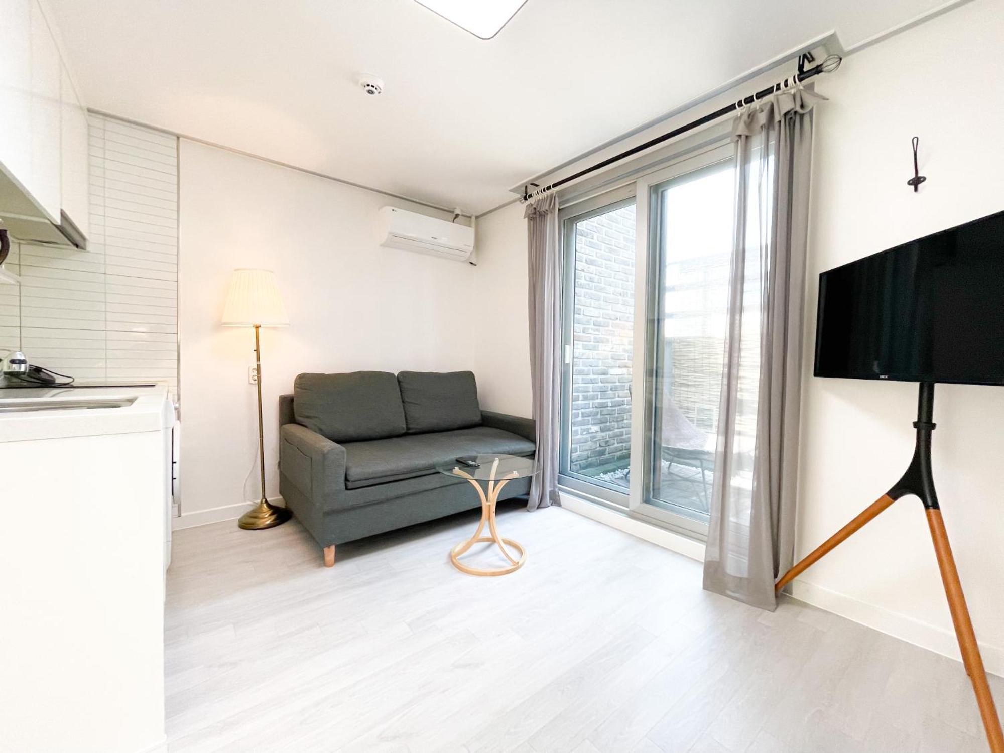 W Premium Guesthouse Incheon Airport Extérieur photo
